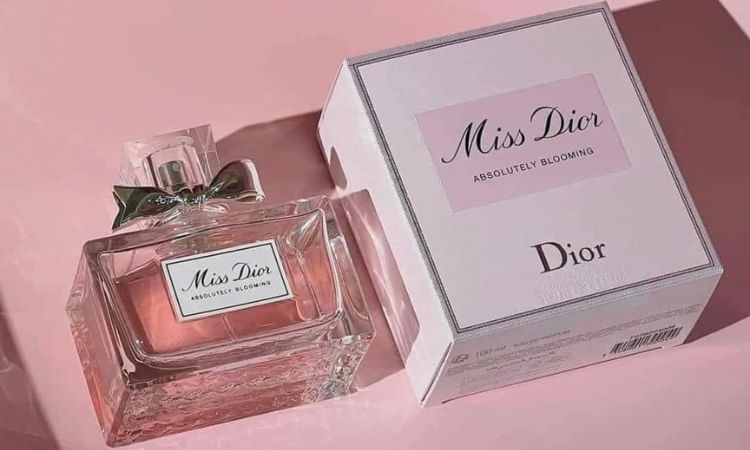 Nước hoa Miss Dior 30ml giá bao nhiêu?